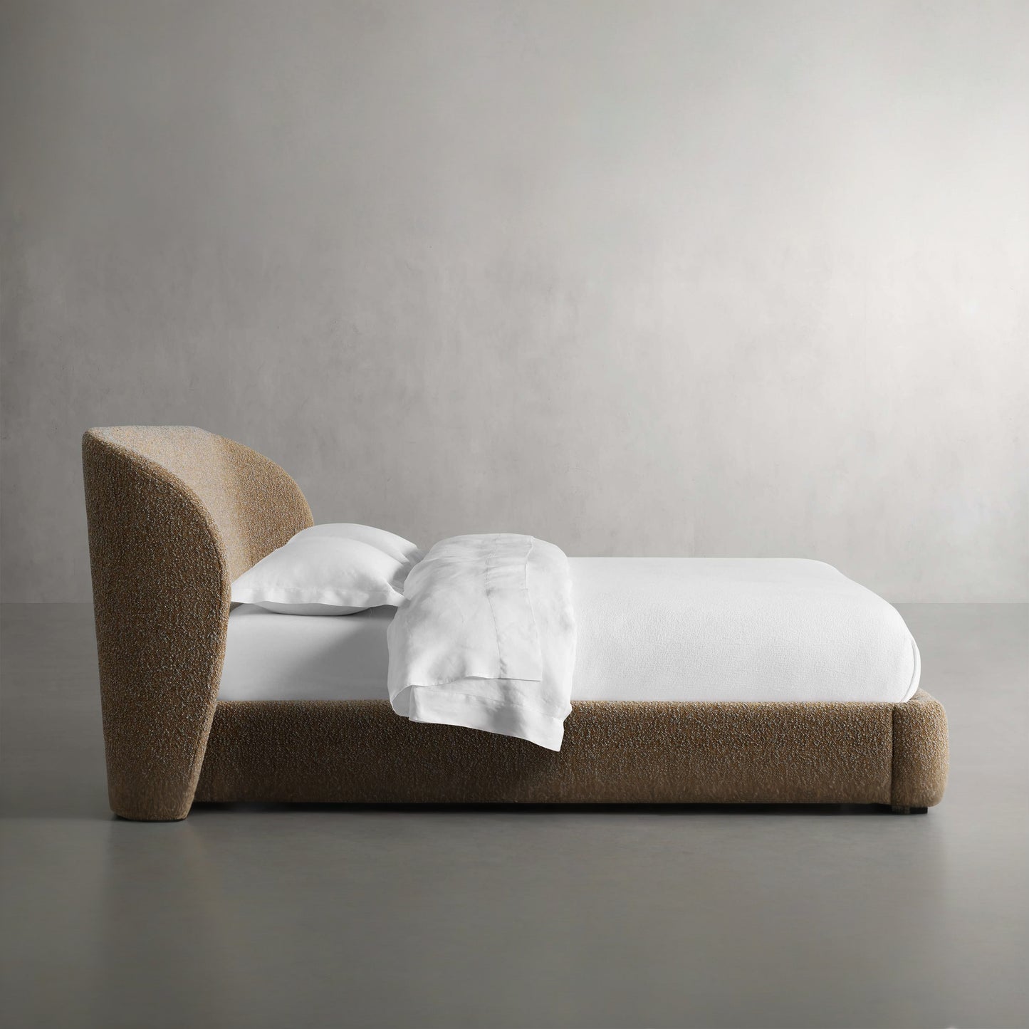 Adalynn Bed, Cream