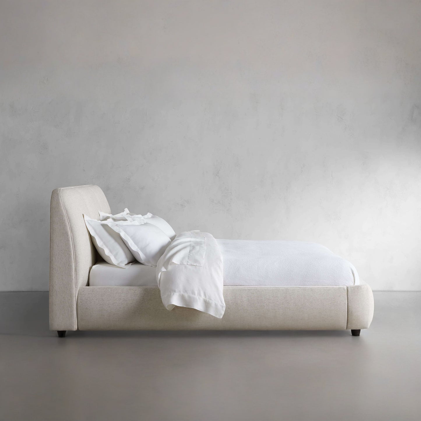 Kinnan Bed, Ivory